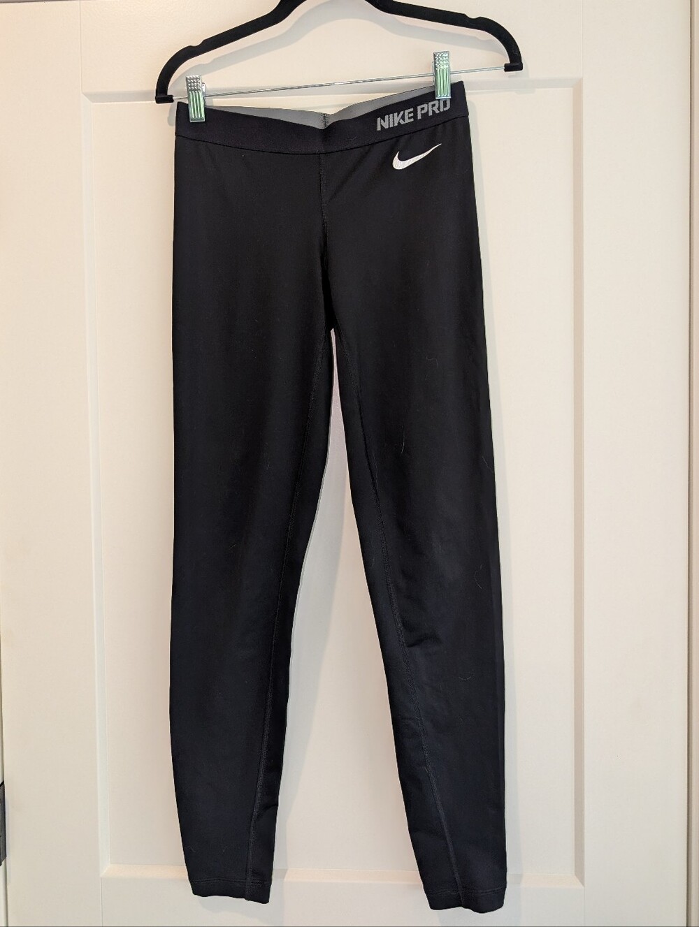 Nike Pro Dri-Fit Black Mid Rise Leggings